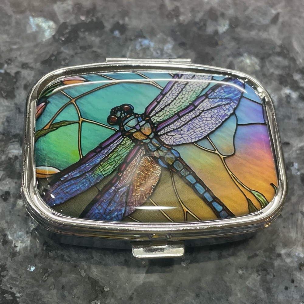 Dragonfly stained-glass pill case / NWOT! - Picture 9 of 9